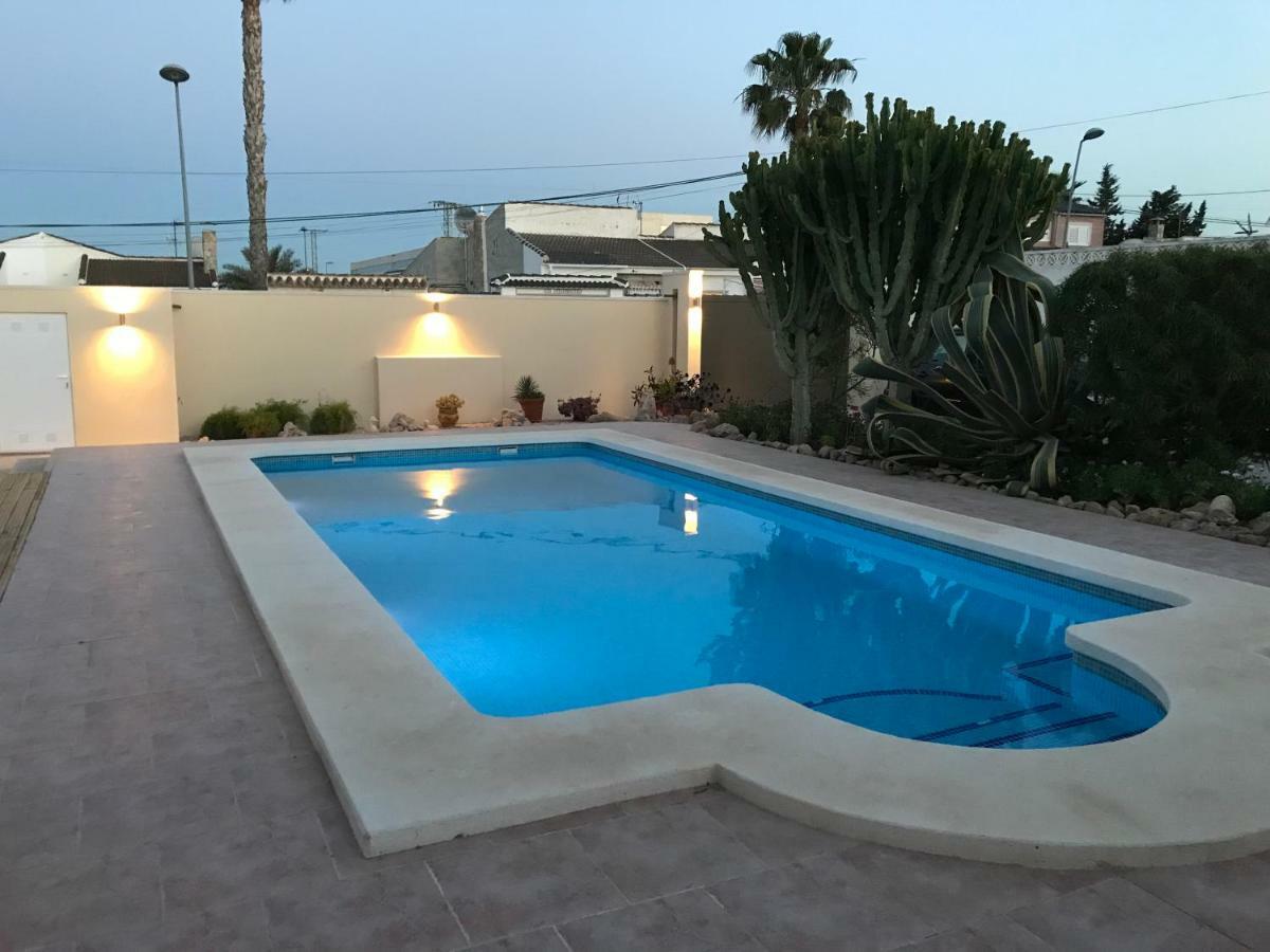 Villa la casa de rossi Torrevieja Exterior foto
